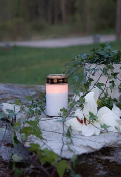 Koriste- Ja Kausivalot^Star Trading LED-hautakynttilä Serene 12 cm valkoinen