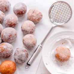 Keittiötarvikkeet^Steely Reikäkauha