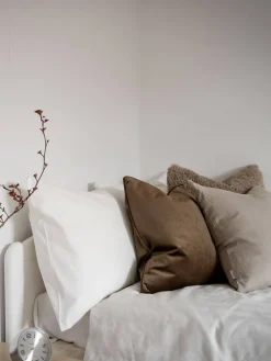 Sisustustekstiilit^Svanefors tyynynpäällinen Elise 45x45 cm ruskea