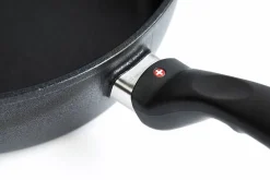 Paistoastiat^Swiss Diamond SwissDiamond Paistinpannu XD 24 cm induktio