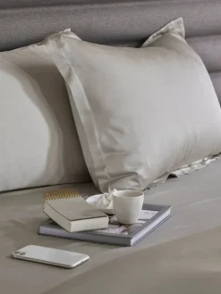 Vuodetekstiilit^TEMPUR tyynyliina Silky Bamboo 60x50 cm nature