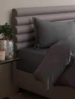 Vuodetekstiilit^TEMPUR tyynyliina Silky Bamboo 60x50 cm anthracite