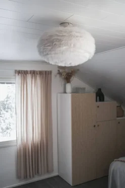 Sisustusvalaisimet^Trio Lighting kattovalaisin Furry 2xE27 hiekanvalkoinen