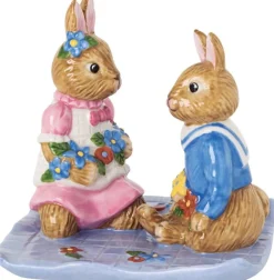 Pääsiäinen^Villeroy&Boch koristepupu Bunny Tales Piknikki 8 cm