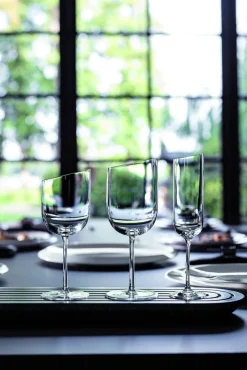 Astiat^Villeroy&Boch NewMoon Crystal punaviinilasisetti 0,405 l 4-os.