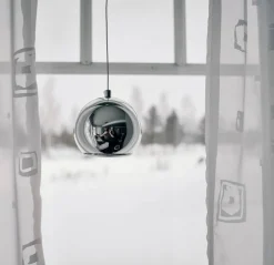 Sisustusvalaisimet^Virvatuli riippuvalaisin Bollen 1-os. LED kromi