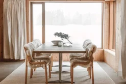 Keskilattiamatot^VM-Carpet Hehku, 69 valkoinen 160*230 cm, kantti 1 B