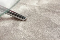 Pyöreät Matot^VM-Carpet Satine 850 harmaa, Ø 133 cm, kantti 5434