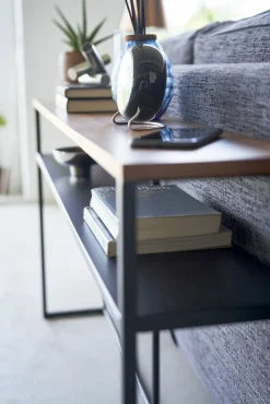 Huonekalut^Yamazaki konsolipöytä Tower hyllyllä musta