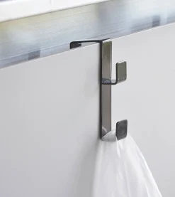 Kylpyhuoneen Säilytys|Hyllyt Ja Telineet^Yamazaki koukut kaapinoveen musta