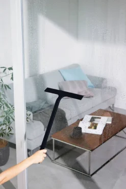 Kylpyhuonetarvikkeet|Puhdistus Ja Siivous^Yamazaki kuivauslasta Tower musta