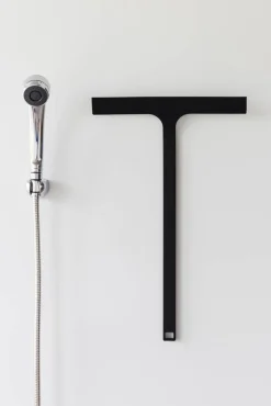 Kylpyhuonetarvikkeet|Puhdistus Ja Siivous^Yamazaki kuivauslasta Tower musta