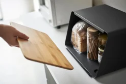 Ruoansäilytys Ja Järjestys^Yamazaki leipälaatikko + irtokansi Tower musta