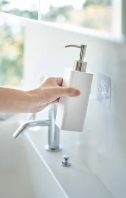 Kylpyhuonetarvikkeet^Yamazaki saippua-annostelija Tower valkoinen