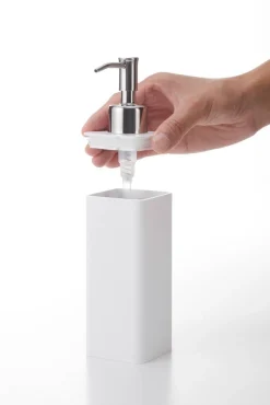 Kylpyhuonetarvikkeet^Yamazaki saippua-annostelija Tower valkoinen