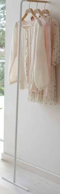 Kylpyhuoneen Säilytys|Hyllyt Ja Telineet^Yamazaki Vaateteline Tower Slim valkoinen