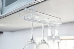 Huonekalut|Hyllyt Ja Telineet^Yamazaki viinilasiteline hyllyyn